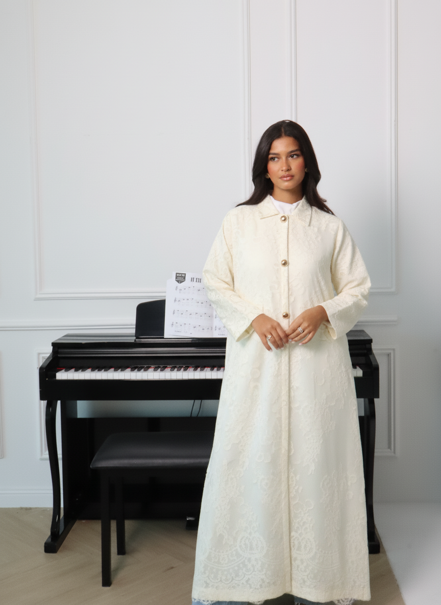Off White Dantel Abaya